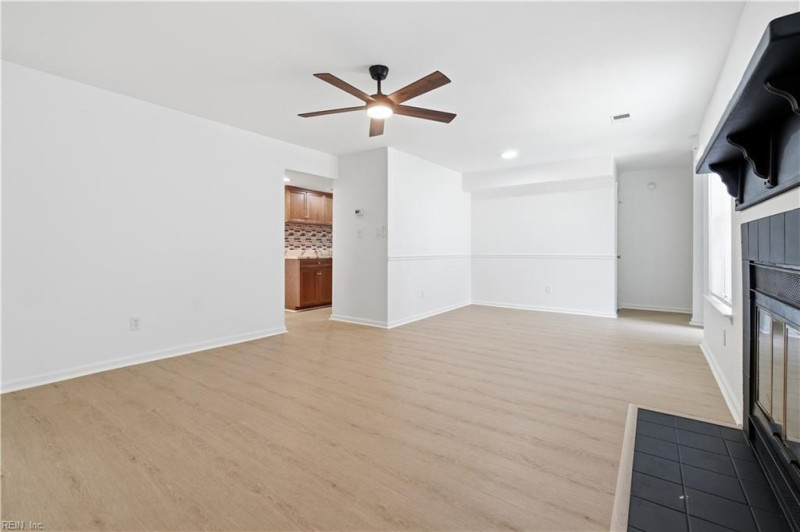 Photo 6 of 24 residential for sale in Newport News virginia