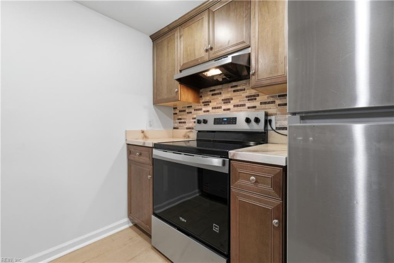 Photo 7 of 24 residential for sale in Newport News virginia