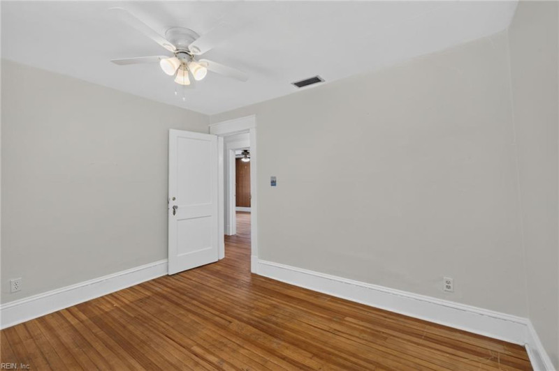Photo 18 of 33 residential for sale in Norfolk virginia Photo 18 of 33 residential for sale in Norfolk virginia