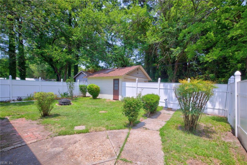 Photo 27 of 33 residential for sale in Norfolk virginia Photo 27 of 33 residential for sale in Norfolk virginia