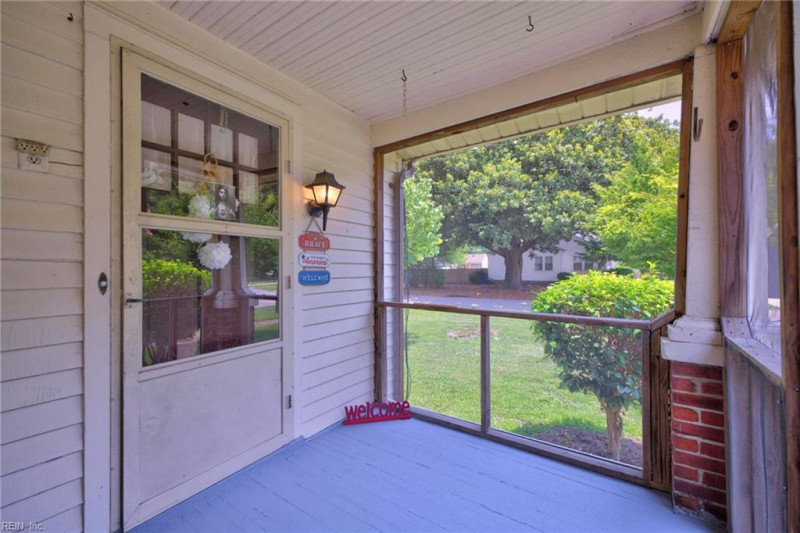Photo 4 of 33 residential for sale in Norfolk virginia Photo 4 of 33 residential for sale in Norfolk virginia