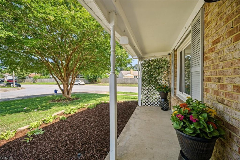 Photo 4 of 27 residential for sale in Virginia Beach virginia Photo 4 of 27 residential for sale in Virginia Beach virginia