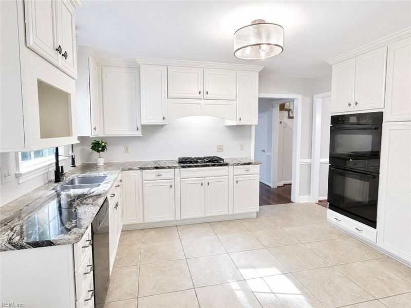 Photo 12 of 40 residential for sale in Chesapeake virginia Photo 12 of 40 residential for sale in Chesapeake virginia