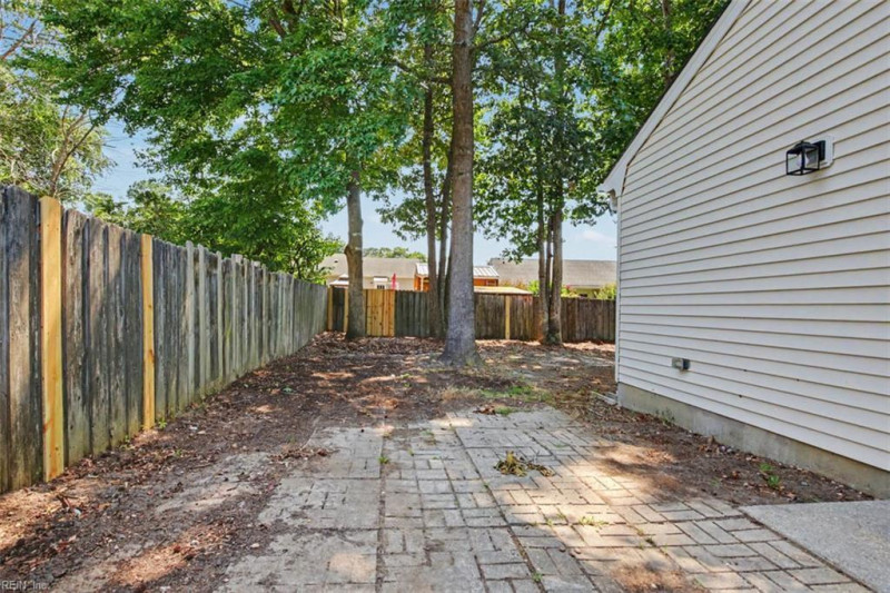Photo 32 of 34 residential for sale in Newport News virginia Photo 32 of 34 residential for sale in Newport News virginia