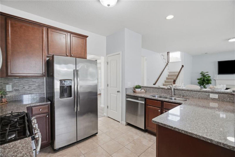 Photo 15 of 40 residential for sale in Chesapeake virginia Photo 15 of 40 residential for sale in Chesapeake virginia