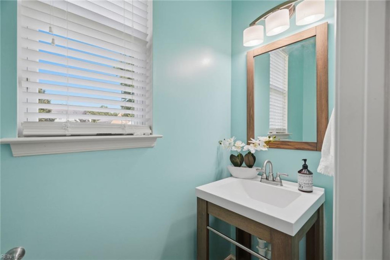 Photo 16 of 40 residential for sale in Chesapeake virginia Photo 16 of 40 residential for sale in Chesapeake virginia