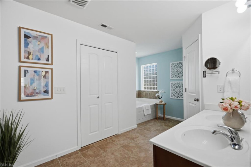 Photo 32 of 40 residential for sale in Chesapeake virginia Photo 32 of 40 residential for sale in Chesapeake virginia