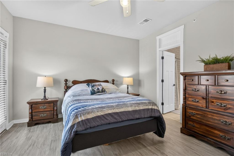 Photo 14 of 27 residential for sale in Norfolk virginia