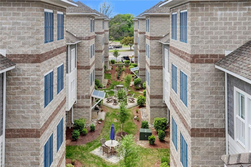 Photo 19 of 27 residential for sale in Norfolk virginia