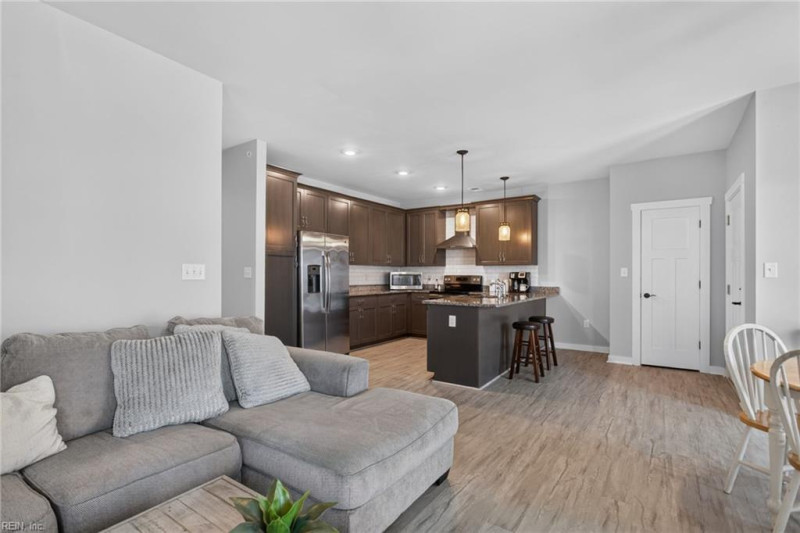 Photo 6 of 27 residential for sale in Norfolk virginia
