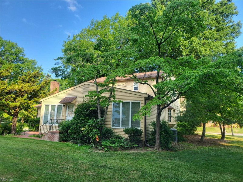 Photo 6 of 49 residential for sale in Newport News virginia Photo 6 of 49 residential for sale in Newport News virginia