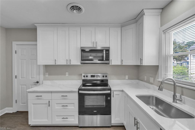 Photo 20 of 43 residential for sale in Norfolk virginia Photo 20 of 43 residential for sale in Norfolk virginia