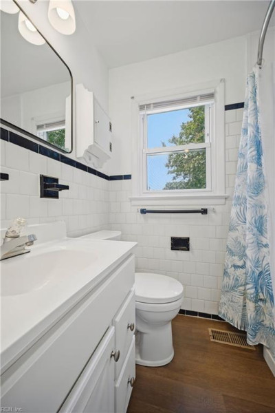 Photo 15 of 50 residential for sale in Newport News virginia