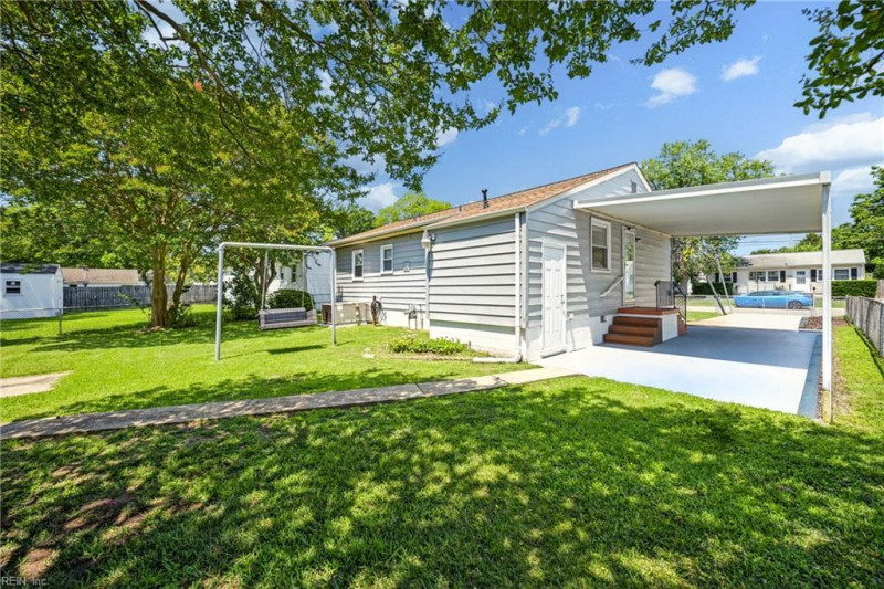 Photo 18 of 50 residential for sale in Newport News virginia