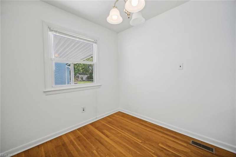 Photo 22 of 50 residential for sale in Newport News virginia