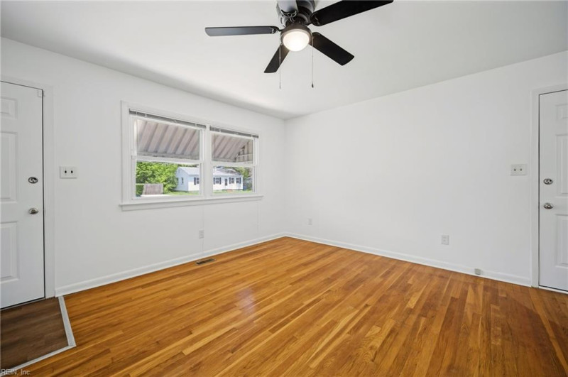 Photo 3 of 50 residential for sale in Newport News virginia