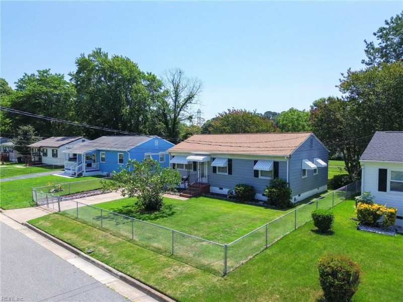 Photo 31 of 50 residential for sale in Newport News virginia