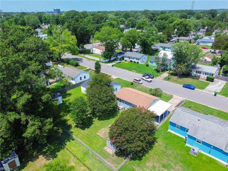 Photo 36 of 50 residential for sale in Newport News virginia
