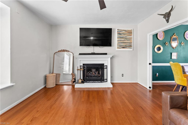 Photo 7 of 39 residential for sale in Chesapeake virginia Photo 7 of 39 residential for sale in Chesapeake virginia