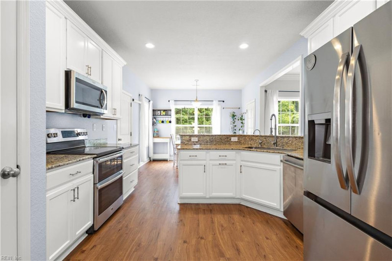Photo 7 of 34 residential for sale in Chesapeake virginia Photo 7 of 34 residential for sale in Chesapeake virginia