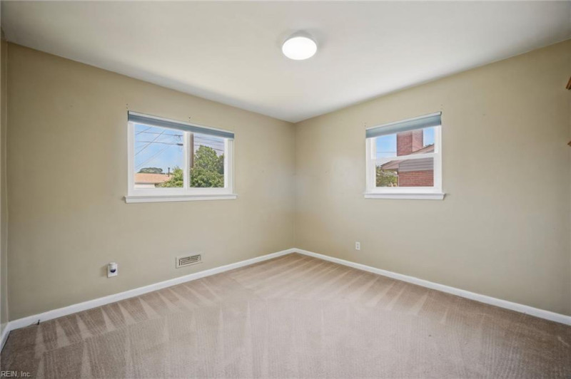 Photo 11 of 33 residential for sale in Norfolk virginia Photo 11 of 33 residential for sale in Norfolk virginia