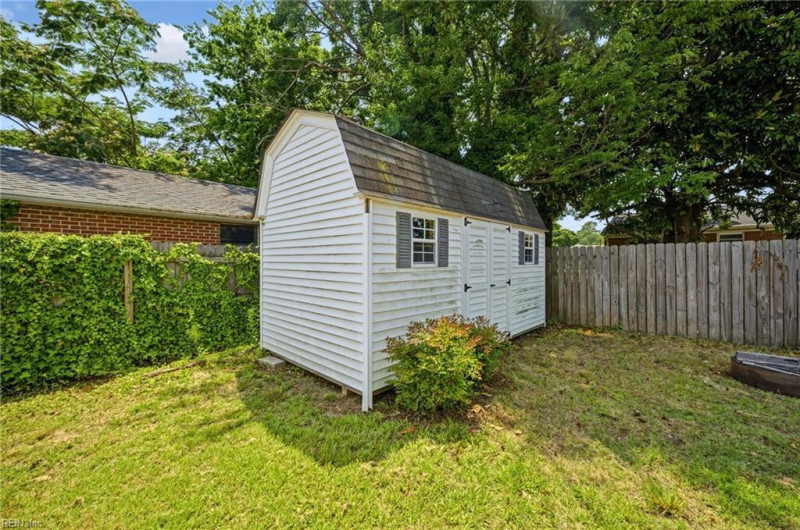 Photo 25 of 33 residential for sale in Norfolk virginia Photo 25 of 33 residential for sale in Norfolk virginia
