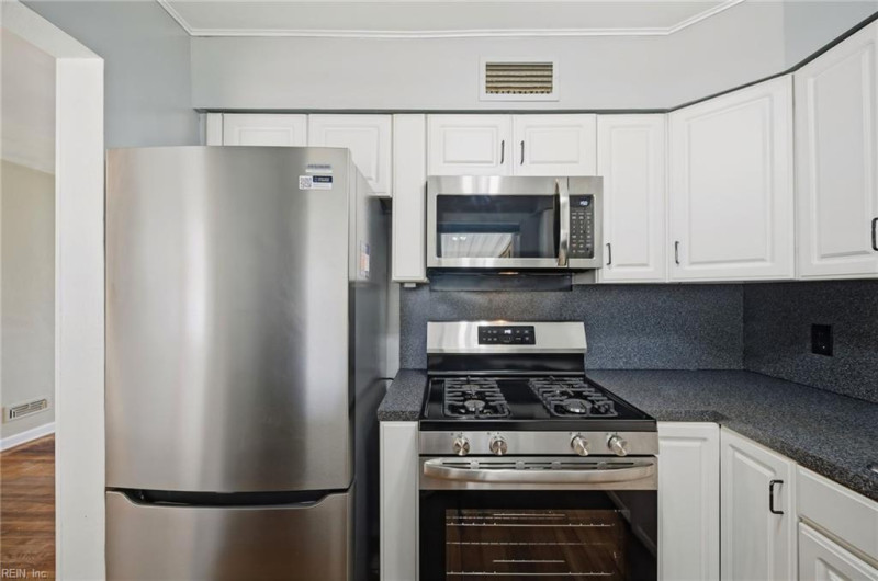 Photo 9 of 33 residential for sale in Norfolk virginia Photo 9 of 33 residential for sale in Norfolk virginia