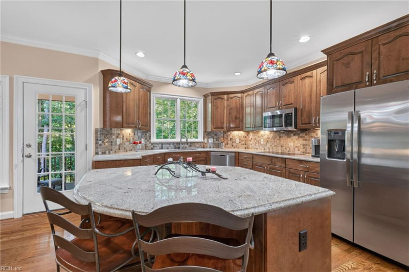 Photo 15 of 50 residential for sale in Isle of Wight County virginia