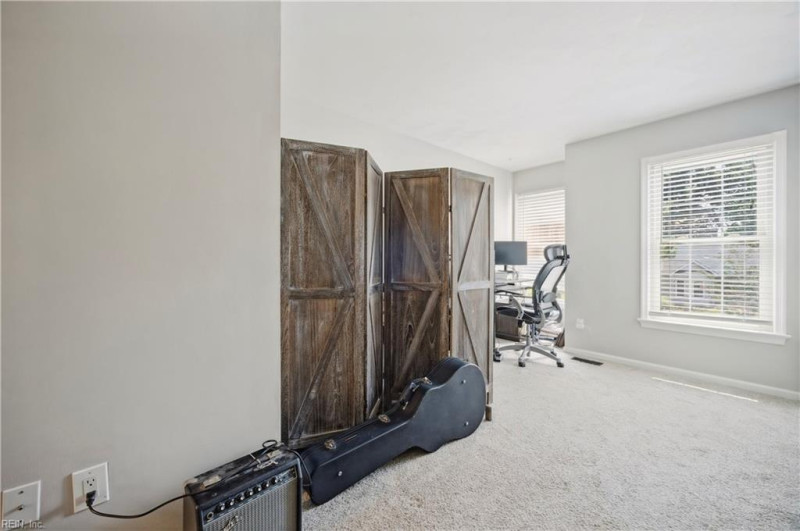 Photo 20 of 35 residential for sale in Virginia Beach virginia
