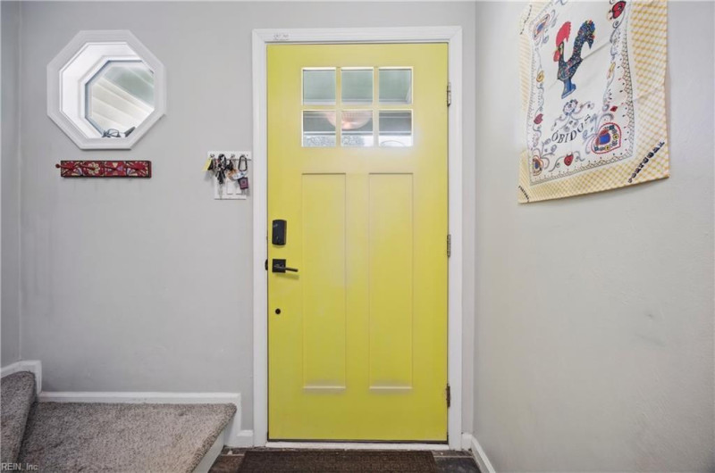 Photo 3 of 35 residential for sale in Virginia Beach virginia