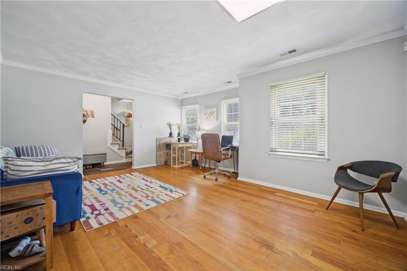 Photo 5 of 35 residential for sale in Virginia Beach virginia