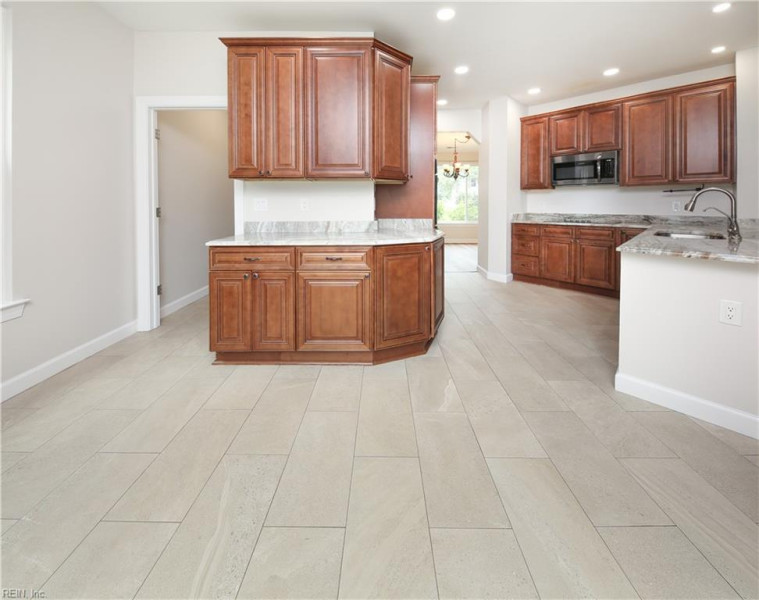 Photo 19 of 47 residential for sale in Chesapeake virginia