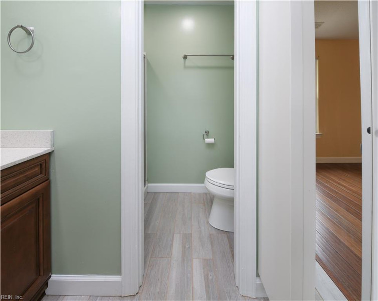 Photo 31 of 47 residential for sale in Chesapeake virginia