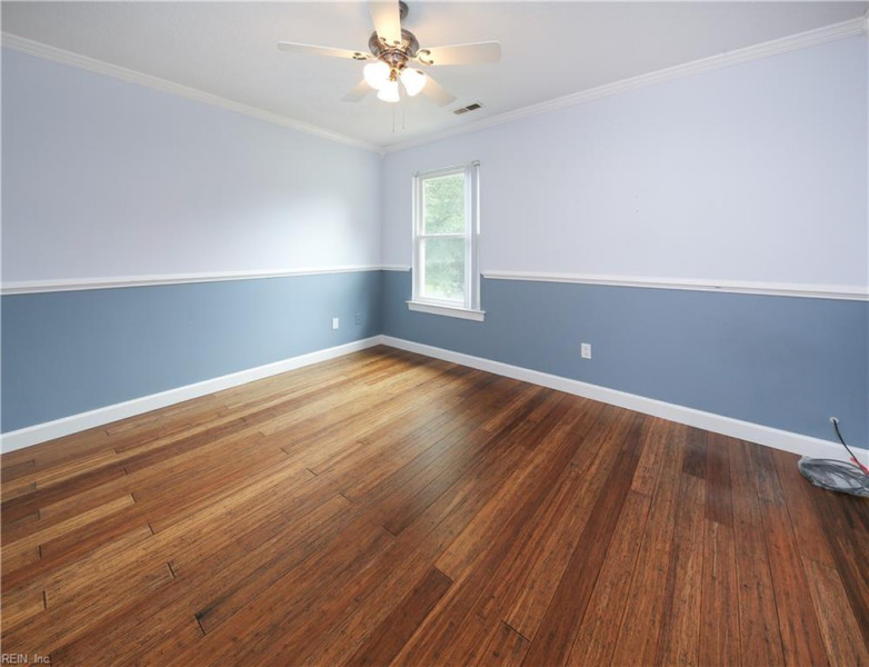 Photo 32 of 47 residential for sale in Chesapeake virginia