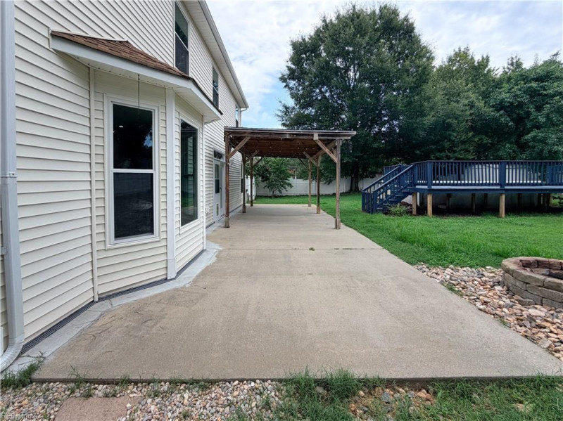 Photo 40 of 47 residential for sale in Chesapeake virginia