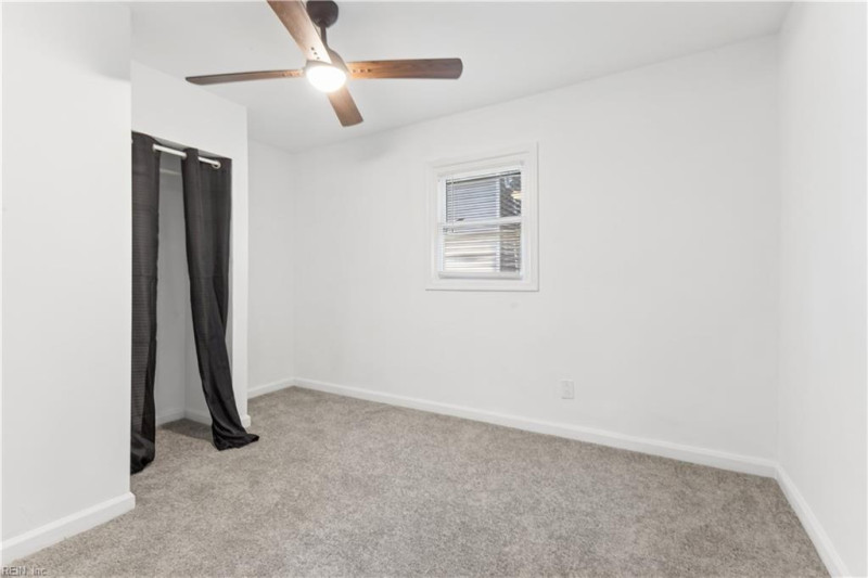 Photo 14 of 22 residential for sale in Newport News virginia
