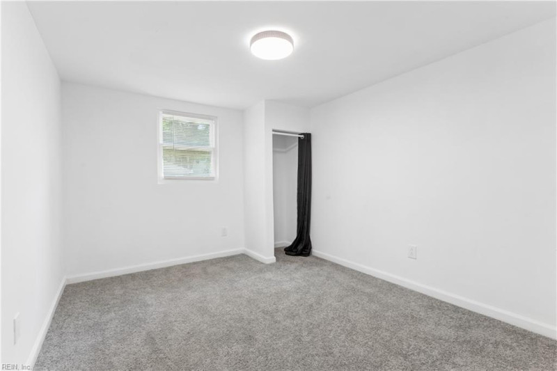 Photo 17 of 22 residential for sale in Newport News virginia