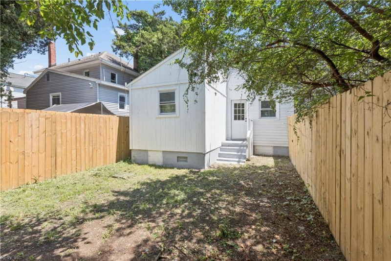 Photo 19 of 22 residential for sale in Newport News virginia