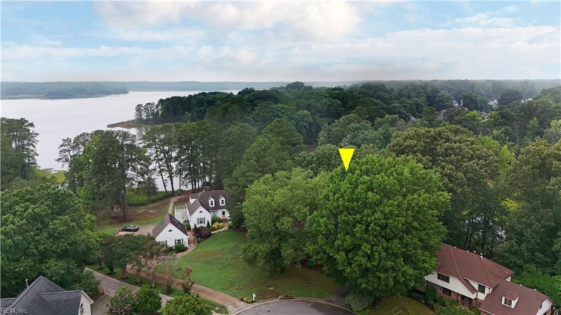 Photo 4 of 50 residential for sale in Newport News virginia