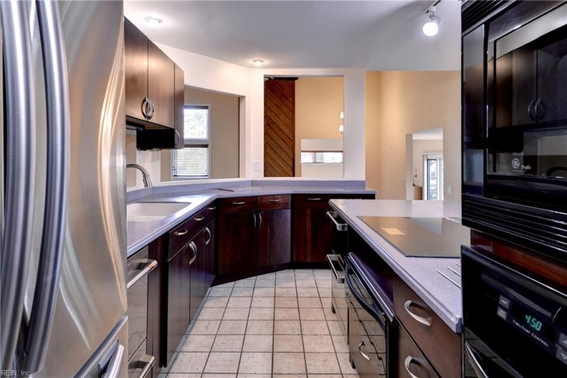 Photo 40 of 50 residential for sale in Newport News virginia