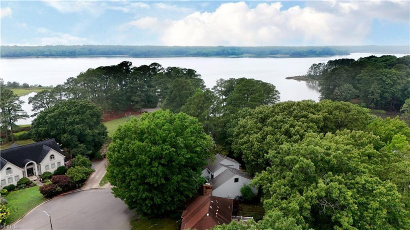 Photo 9 of 50 residential for sale in Newport News virginia