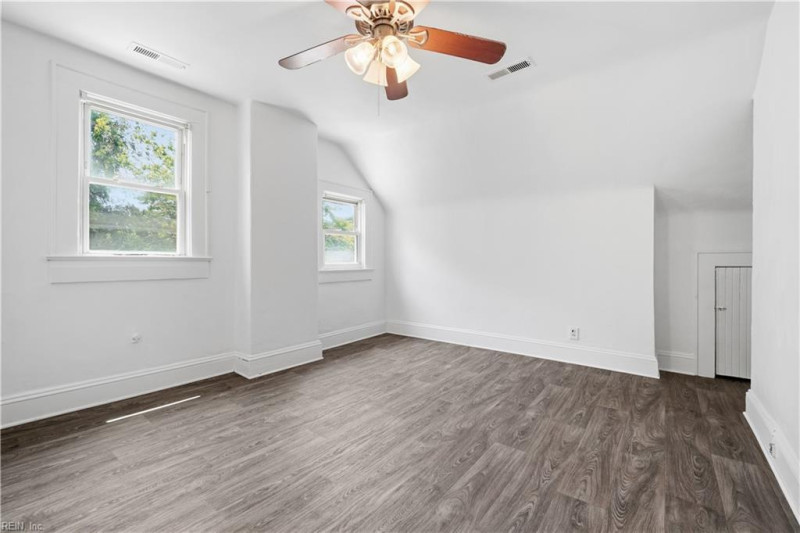Photo 33 of 41 residential for sale in Norfolk virginia Photo 33 of 41 residential for sale in Norfolk virginia