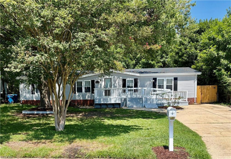Photo 1 of 29 residential for sale in Virginia Beach virginia