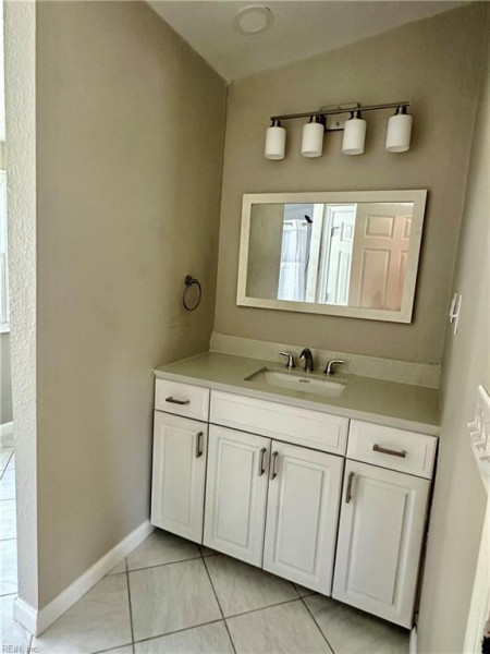 Photo 13 of 29 residential for sale in Virginia Beach virginia