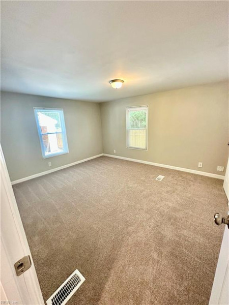 Photo 17 of 29 residential for sale in Virginia Beach virginia