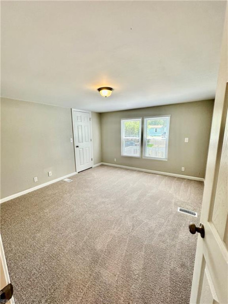 Photo 18 of 29 residential for sale in Virginia Beach virginia