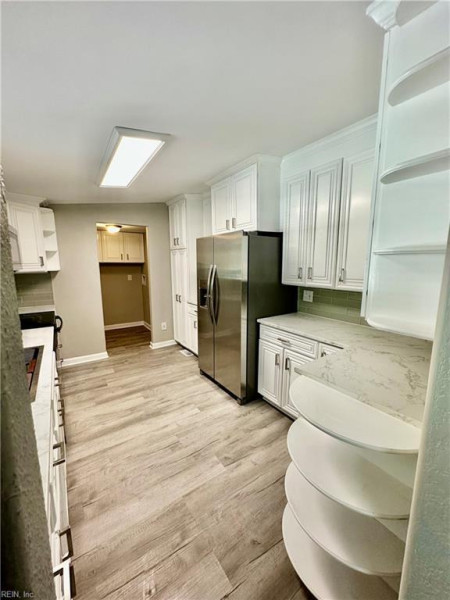 Photo 8 of 29 residential for sale in Virginia Beach virginia