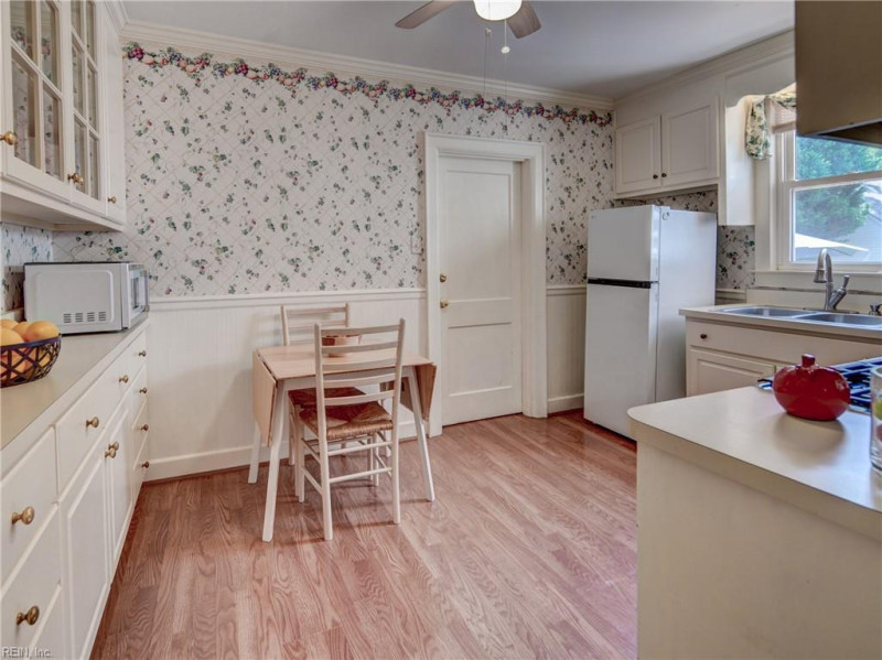 Photo 16 of 47 residential for sale in Portsmouth virginia Photo 16 of 47 residential for sale in Portsmouth virginia