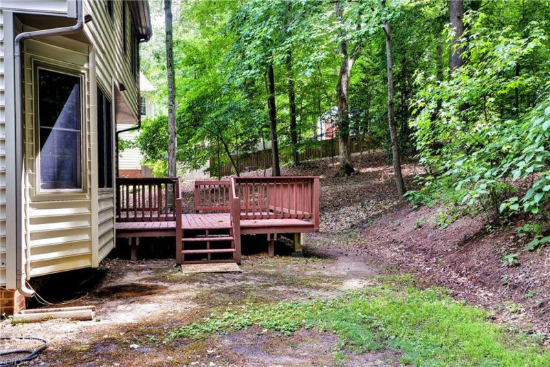 Photo 5 of 38 residential for sale in James City County virginia Photo 5 of 38 residential for sale in James City County virginia
