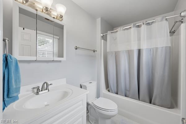 Photo 20 of 29 residential for sale in Chesapeake virginia